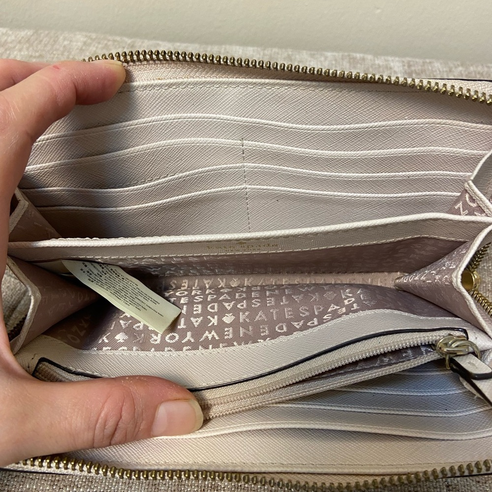 Kate Spade off White Leather Wallet - Picture 8 of 10